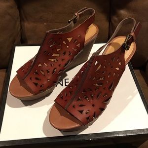 Nine West Eternal Wedge Sandal with box